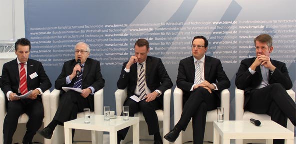 Diskussion auf der Cebit | Bild: lte-anbieter.info