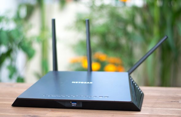 Router Netgear R7100LG AC 1900