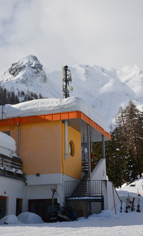 Funkantenne im Skigebiet