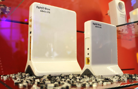 Fritz!box6842 LTE Fritz!box6842 LT